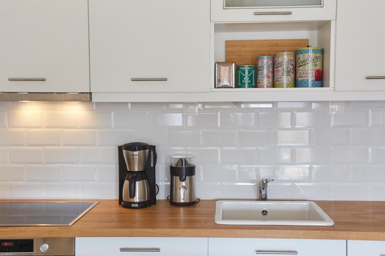 Bright Bright C- Modern With Terrace Apartment Thessaloniki